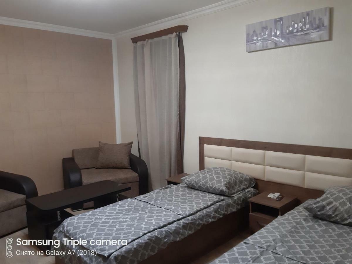 Georgi Apartament 2 Leilighet Tbilisi Eksteriør bilde